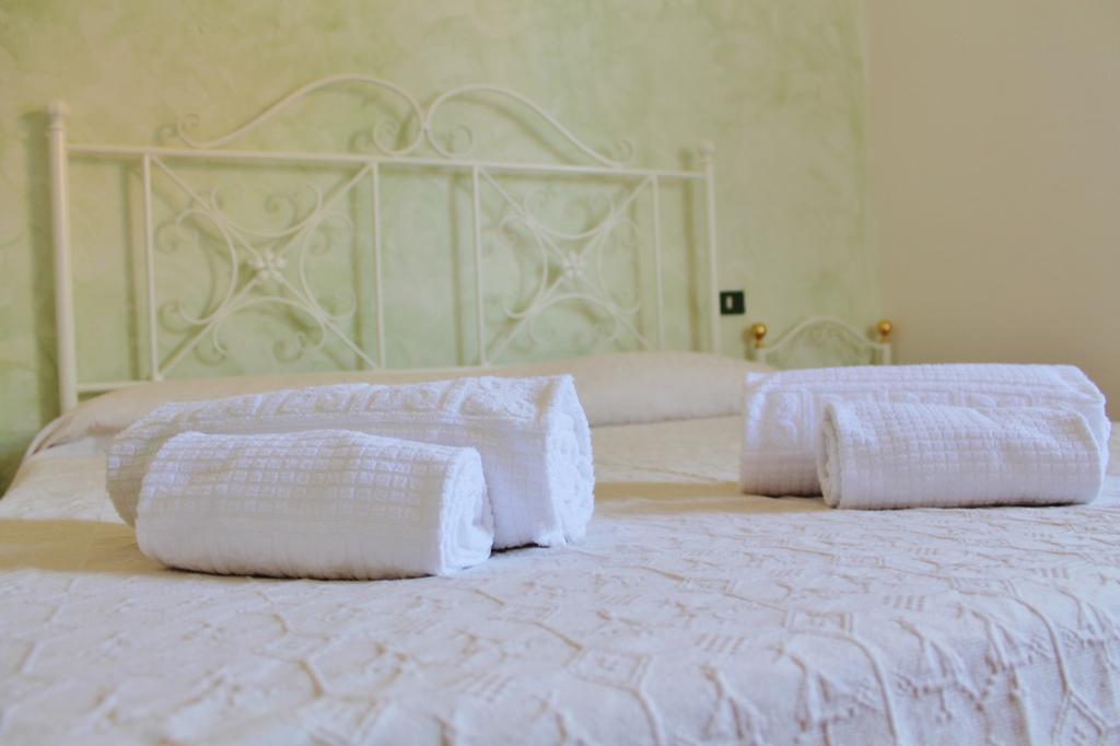 Residence Blue Corner Porto Pollo ปาเลา ภายนอก รูปภาพ