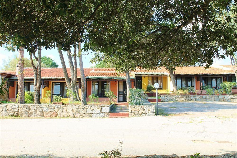 Residence Blue Corner Porto Pollo ปาเลา ภายนอก รูปภาพ