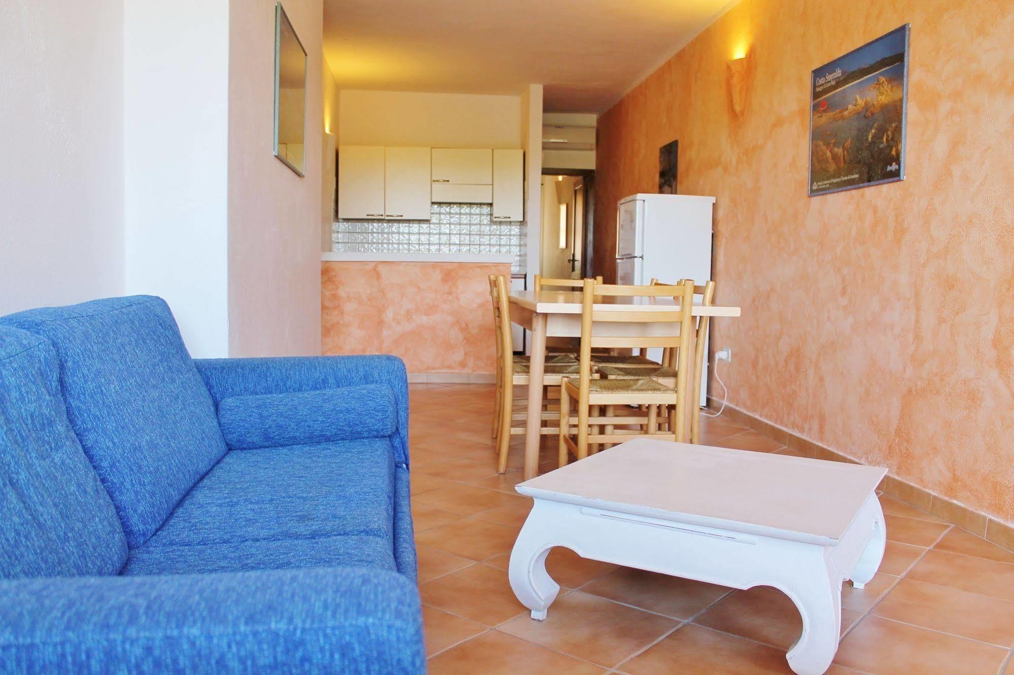 Residence Blue Corner Porto Pollo ปาเลา ภายนอก รูปภาพ